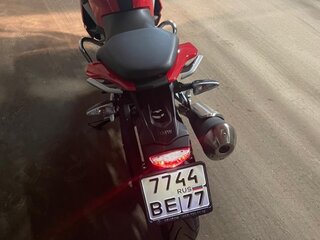 2020 BMW G 310 R, красный, 550000 рублей, вид 5