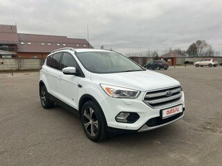 2016 Ford Kuga II Рестайлинг, белый, 1470000 рублей, вид 3