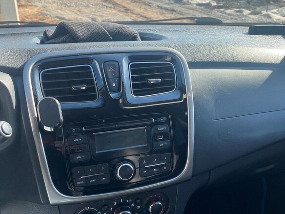 2015 Renault Logan II, синий, 600000 рублей - вид 7