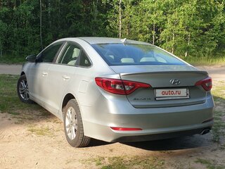 2016 Hyundai Sonata VII (LF), серебристый, 1700000 рублей, вид 5