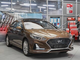 2017 Hyundai Sonata VII (LF) Рестайлинг, коричневый, 1699000 рублей, вид 3