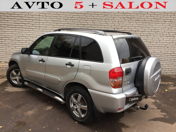 2001 Toyota RAV4 II (XA20), серебристый - вид 3
