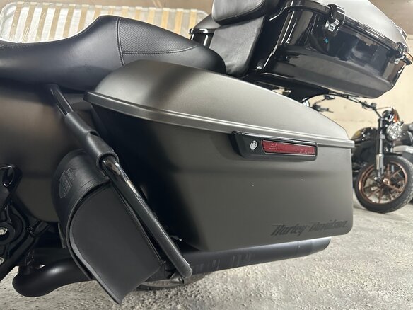 2020 Harley-Davidson Street Glide, зелёный, 2400000 рублей - вид 2