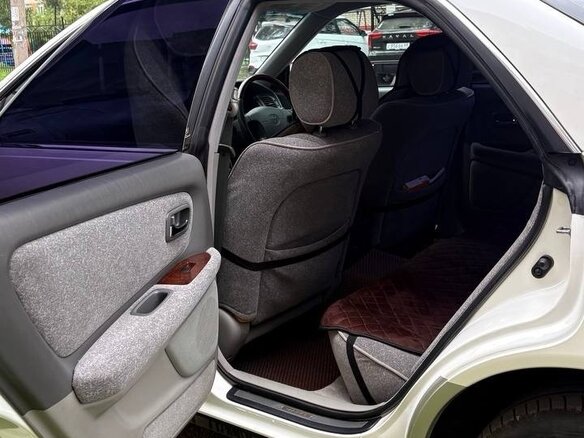 1996 Toyota Mark II VIII (X100), белый, 1000000 рублей - вид 10