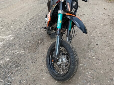 2011 KTM 690 SMC, оранжевый, 650000 рублей, вид 4