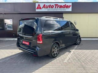 2020 Mercedes-Benz V-Класс Long 300 d длинный III (W447) Рестайлинг, серый, 6400000 рублей, вид 4