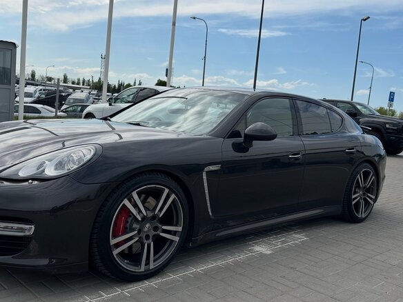 2010 Porsche Panamera Turbo I, серый, 2550000 рублей - вид 6