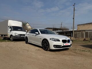 2016 BMW 5 серии 520d VI (F10/F11/F07) Рестайлинг, белый, 2100000 рублей, вид 5