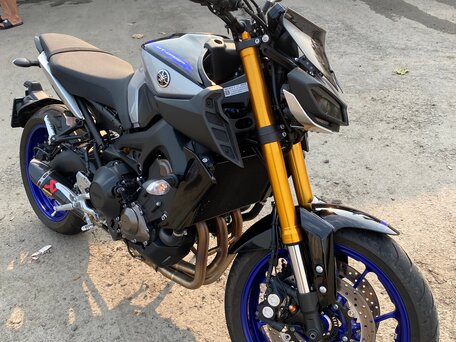2020 Yamaha MT-09 (FZ-09), серый, 999999 рублей, вид 5