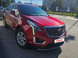 2020 Cadillac XT5 I Рестайлинг, красный, 3050000 рублей, вид 3