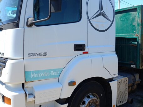 2003 Mercedes-Benz Axor, белый, 2100000 рублей, вид 5