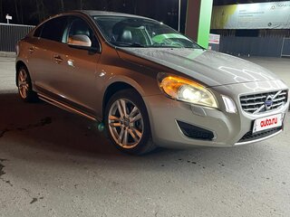 2013 Volvo S60 II, бежевый, 1500000 рублей, вид 2