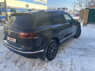 2016 Volkswagen Touareg II Рестайлинг, чёрный, 3800000 рублей, вид 3