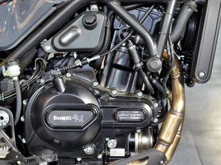 2025 Benelli Leoncino 500 Trail, серый, 538000 рублей, вид 5
