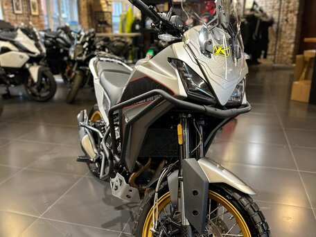 2024 Moto Morini X-CAPE, серый, 610000 рублей, вид 5