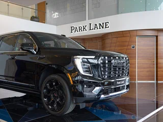 2026 GMC Yukon V Рестайлинг, чёрный, 19350000 рублей, вид 3