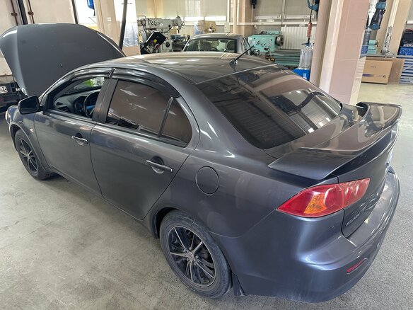 2008 Mitsubishi Lancer X, серый, 625000 рублей - вид 10