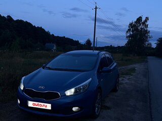2013 Kia Ceed II, синий, 890000 рублей, вид 3