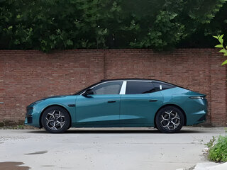 2026 Lynk & Co 10 38.2 kWh, синий, 5900000 рублей, вид 4