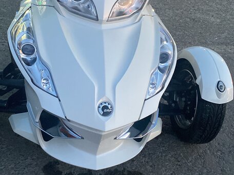 2011 BRP Can-Am Spyder, белый, 1700000 рублей, вид 5