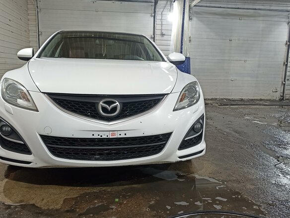 2011 Mazda 6 II (GH) Рестайлинг, белый, 890000 рублей - вид 1