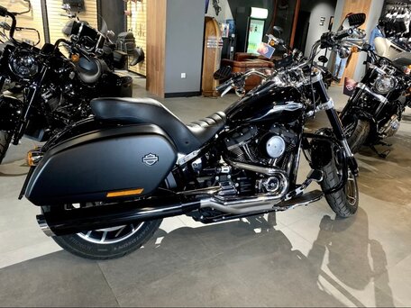 2020 Harley-Davidson Sport Glide, чёрный, 1850000 рублей, вид 2