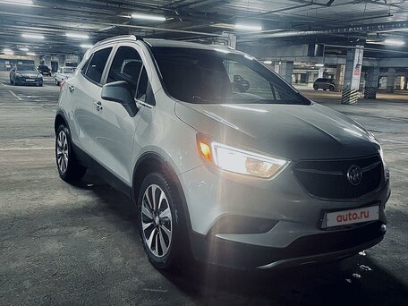 2022 Buick Encore I Рестайлинг, серый, 1500000 рублей, вид 4