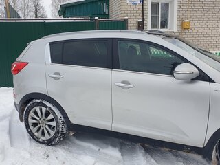 2013 Kia Sportage III, серебристый, 1500000 рублей, вид 4