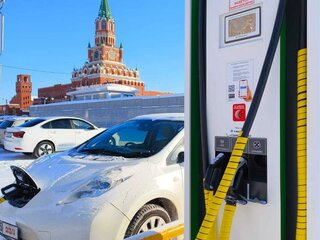 2013 Nissan Leaf (EM57) I (ZE0/AZE0), белый, 1500000 рублей, вид 2