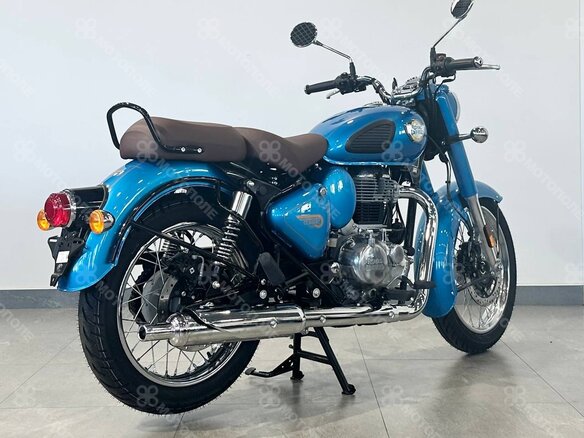2026 Royal Enfield Classic 350, голубой, 497000 рублей - вид 4