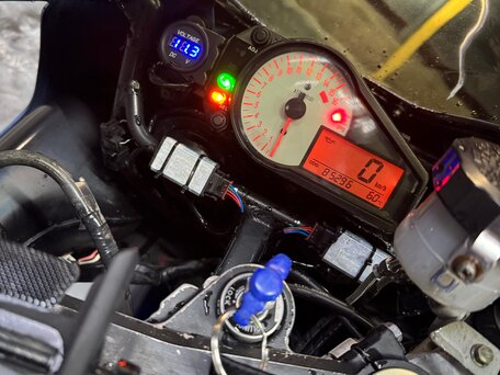 2001 Suzuki GSX-R 600, синий, 430000 рублей, вид 2