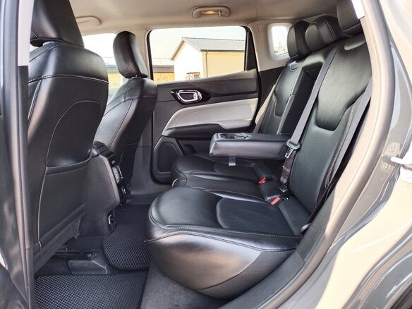 2022 Jeep Compass II Рестайлинг, серый, 3399000 рублей - вид 31