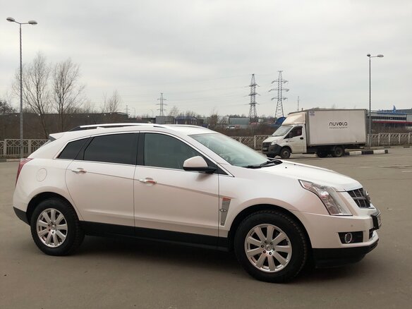 2011 Cadillac SRX II, белый - вид 3