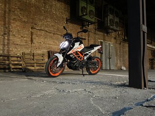 2018 KTM 390 Duke, белый, 415000 рублей, вид 5