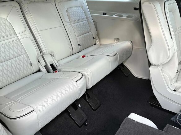 2024 Lincoln Navigator L IV, чёрный, 18853996 рублей - вид 10
