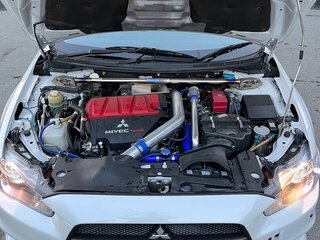 2015 Mitsubishi Lancer Evolution X, белый, 3320000 рублей, вид 2