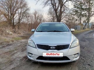 2011 Kia Ceed I Рестайлинг, серебристый, 640000 рублей, вид 1