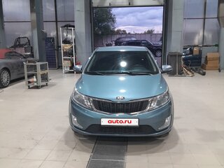 2013 Kia Rio 4-speed III, голубой, 850000 рублей, вид 2