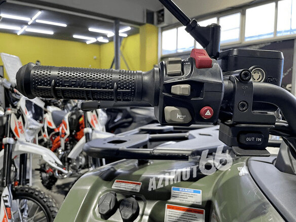 2025 CFMoto CFORCE 400L EPS, зелёный, 803165 рублей - вид 9