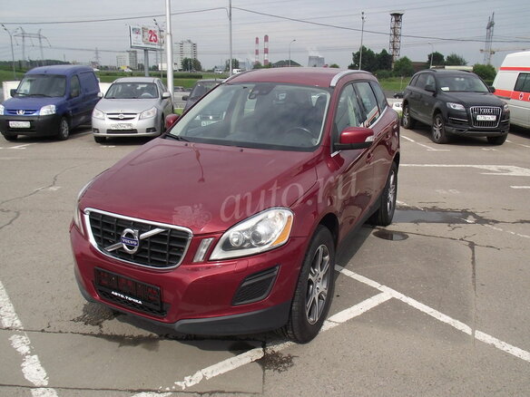 2011 Volvo XC60 I, пурпурный