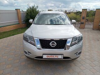 2015 Nissan Pathfinder IV, серебристый, 2100000 рублей, вид 2