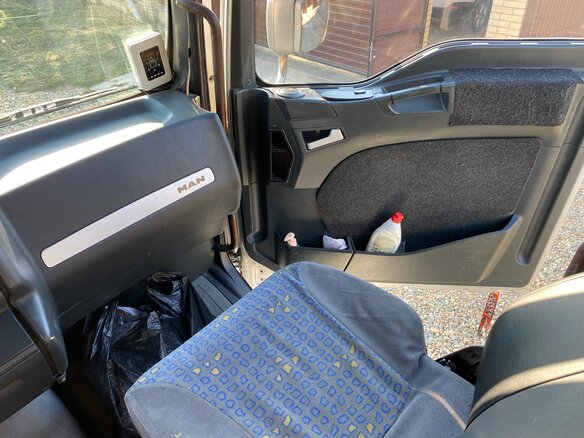 2011 MAN TGA, серебристый, 4900000 рублей - вид 6