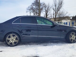 2012 Mercedes-Benz E-Класс 350 IV (W212, S212, C207), чёрный, 1800000 рублей, вид 5