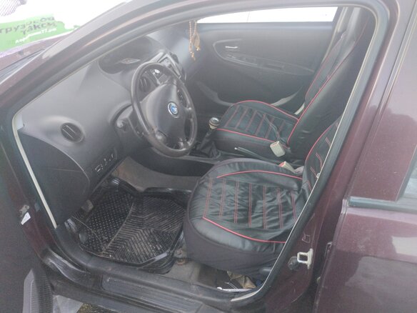 2012 Geely MK I, пурпурный, 180000 рублей - вид 5