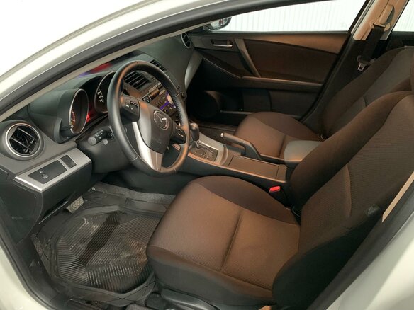 2010 Mazda 3 II (BL), белый - вид 4