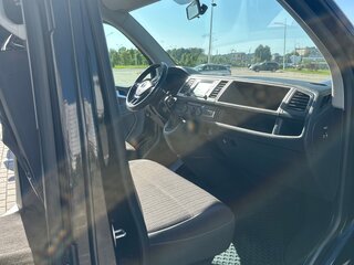 2018 Volkswagen Caravelle Long T6, чёрный, 2400000 рублей, вид 5