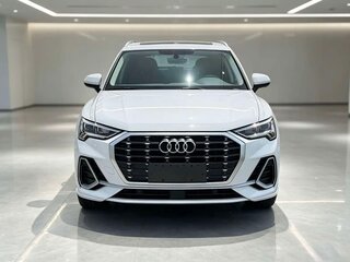 2022 Audi Q3 35 TFSI II (F3), белый, 2600000 рублей, вид 2