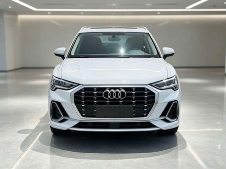 2022 Audi Q3 35 TFSI II (F3), белый, 2600000 рублей, вид 2