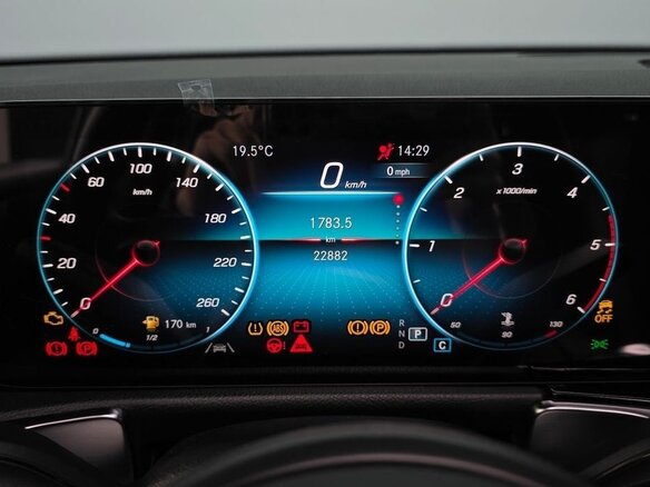 2022 Mercedes-Benz GLB 200 d I (X247), белый, 3550000 рублей - вид 7
