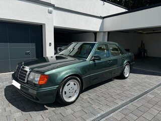 1993 Mercedes-Benz E-Класс 500 I (W124), зелёный, 12690032 рублей, вид 1